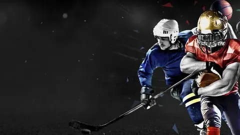 C罗场下更衣室与皮奥利教练交流，似因替补引发对话